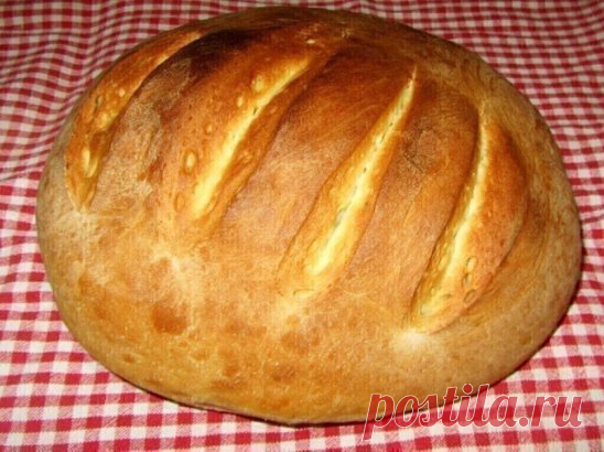 Быстрый хлеб на молоке (без дрожжей). Долго не черствеет.
Хочу поделиться своим рецептом супер-быстрого хлеба к завтраку. Выпекается он в духовке всего 40 минут. Свежеиспеченный, ароматный, что может быть лучше горячего хлеба утром? К завтраку просто идеально!
Нам понадобится 1,5 стакана молока. Добавляем в него 2 столовые ложки уксуса 9%, размешиваем и оставляем на 5-7 минут.
Затем берем большую миску и просеиваем в нее 4 стакана муки, добавляем 2 чайные ложки соды, 2 сто...