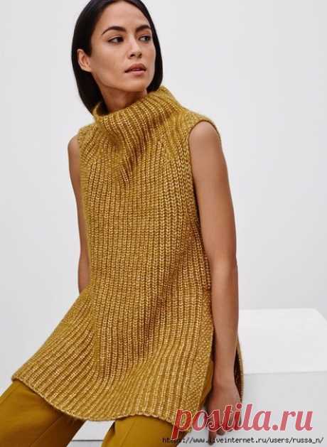 Туника с высоким воротом

Размер: XS (S, M, L, XL). 
Окружность бюста 75 (85, 96, 106, 118) см. 
Длина от плеча 55 (56, 57, 58, 58.5) см. 


Для вязания потребуется: 4 (5, 5, 6, 6) мотков (100% мериносовая шерсть, 150 м/100 г); круговые спицы 4 мм, 4.5 мм и 5 мм длиной по 40 см; 6 съемных маркеров; 2 маркера для петель; держатели для петель; 1 дополнительная спица; вспомогательная пряжа контрастного цвета. 

Плотность вязания резинкой Бриошь: 4 петли и 5 рядов = 2.5 см спи...