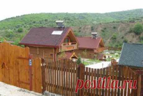 Продам санаторий, пансионат, базу отдыха 210 м² в Алуште, Школьная