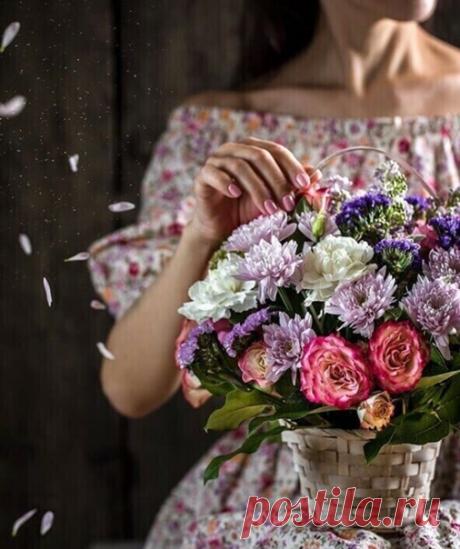 КАКОЙ СЕГОДНЯ ПРАЗДНИК? 22 Февраля 2021 г. – Понедельник • День приманивания хорошего настроения • Всемирный день размышлений (World Thinking Day) • Международный день поддержки жертв преступлений31 год • Всемирный день энцефалита (World Encephalitis Day) • День памяти священномученика Панкратия Тавроменийского День кошки - Япония • День прогулки с собакой (National Walking the Dog Day) - США • День ничегонеделания (Day of Idleness) - Великобритания21 год • День Такэсимы - Япония • День дикой…