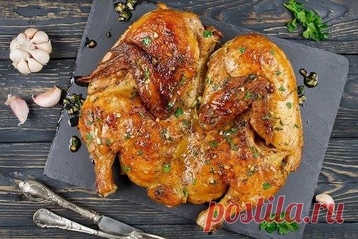 Курица по-аджарски

Очень рекомендую этот простой и мега-вкусный рецепт!

Вам потребуется:
Показать полностью…