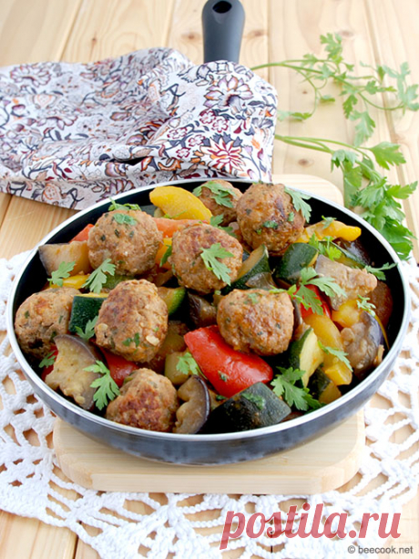 Как приготовить вкусное овощное рагу с фрикадельками | Четыре вкуса