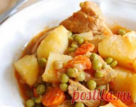 Тушеное мясо с овощами