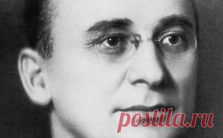 Берия – портрет эпохи(Окончание) 
 На 26 июня в Кремле было назначено заседание то ли Президиума ЦК, то ли Президиума Совмина. По официальной версии, на него пришли военные во главе с маршалом Жуковым, члены Президиума вызвали их в к…