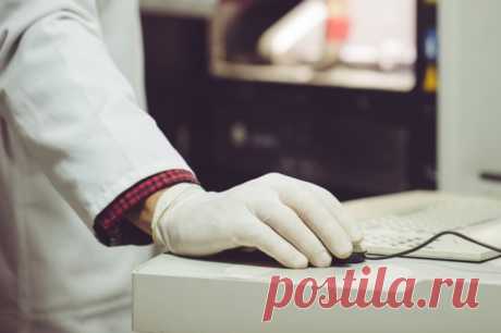 Напечатать кость в 3D. В РФ создан метод контроля качества костных протезов. Учёные создали метод, позволяющий контролировать качество костных протезов. Они изготавливаются на основе биополимеров, которые стимулируют рост живой ткани.