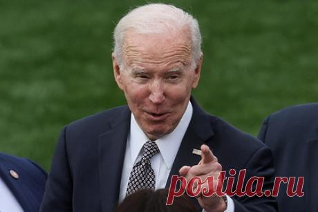 США предрекли банкротство из-за политики Байдена. Бывший постпред США в ООН Никки Хейли предупредила о банкротстве страны из-за политики американского лидера Джо Байдена. Дипломат оценила возросшие расходы бюджета и заявила, что Соединенные Штаты «не заботит ни финансовое благоразумие, ни экономическая мощь», от которых зависит национальная безопасность государства.