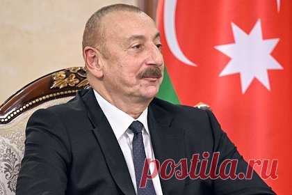 Алиев определил судьбу Карабаха. Президент Азербайджана Ильхам Алиев, выступая перед матчем 1/8 финала Кубка Азербайджана по футболу на стадионе Ханкенди, заявил, что азербайджанцы останутся жить в Нагорном Карабахе навсегда. Он считает, что предстоящий матч имеет большое символическое значение, а его народ в любом случае останется победителем.