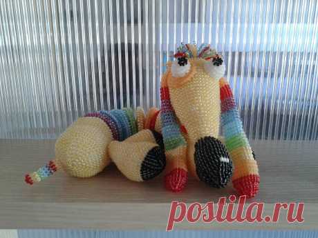 Такса &quot;Радужка&quot; | biser.info - всё о бисере и бисерном творчестве