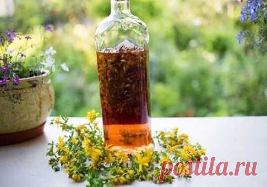 При деформирующем артрозе коленных и тазобедренных суставов поможет этот рецепт
Рецепт, о котором хочу рассказать, может быть полезен при деформирующем артрозе коленных и тазобедренных суставов, при атрофии мышц рук и ног, склеродермии, от кисты в гайморовых пазухах, а также при многих других болезнях.

Этой универсальной настойкой я пользуюсь с военных лет в память о моей бабушке-травнице.

Показать полностью...