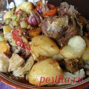 БАСМА, ИЛИ ТУШЕНОЕ В КАЗАНКЕ МЯСО С ОВОЩАМИ