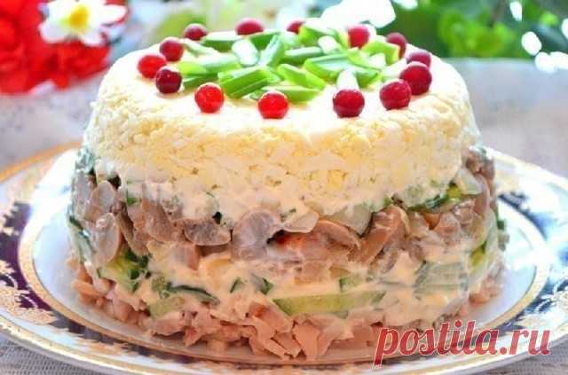УВЕРЯЮ ВАС ЭТО САМЫЙ ВКУСНЫЙ САЛАТ В МИРЕ! Куриный салат с яйцами и грибами