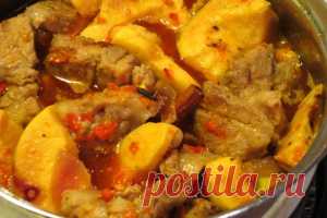 Мясо с айвой Мясо с айвой ,оригинальное и вкусное блюдо,  однажды попробовав обязательно захочется вновь его  приготовить и всех угостить