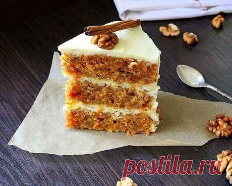 Готовим очень вкусное блюдо 
Морковный торт 
Ингредиенты:
Для коржей:
Морковь тёртая — 450-500 г
Цедра и сок апельсина — 1 шт.
Коричневый сахар — 200 г
Мука — 320 г
Разрыхлитель — 1 ч. л.
Сода — 1 ч. л.
Корица — 1 ст. л.
Растительное масло — 150 г
Яйца — 3 шт.
Орехи — 150 г
Для крема:
Сметана — 500 г
Сахар — 100 г
Мёд — 50 г
Приготовление:
1. Натрите две крупных, три средних или горку крохотных морковок, а также цедру с одного апельсина. Мелко порубите орехи.
2. В миске см...