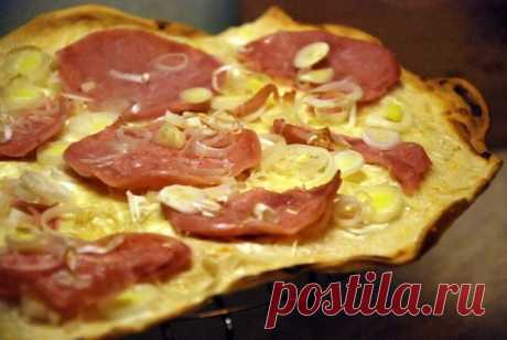 Фламекёш /Flammeküeche/ с ветчиной и луком-пореем - Рецепты от Daily-menu.ru - Daily-menu.ru