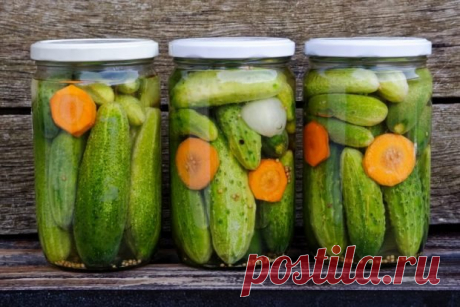 Маринованные огурцы с морковью и луком на зиму — Сад Заготовка