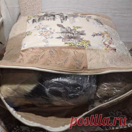 Воплотила в жизнь интересную идею сделать себе подушку-контейнер | В мире игрушек | Яндекс Дзен