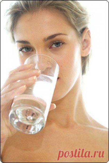 Правильный питьевой режим – важное условие похудения