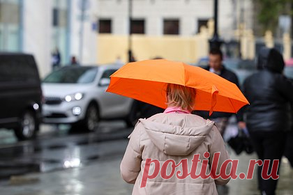 Москвичам пообещали настоящий осенний дождь