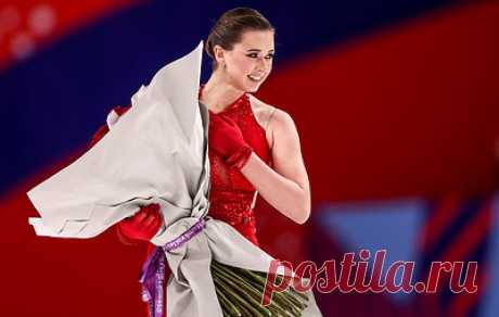 &quot;Вижу красный&quot;. Валиева лидирует после короткой программы на чемпионате России. Олимпийская чемпионка исполнила короткую программу под композицию &quot;I see red&quot;