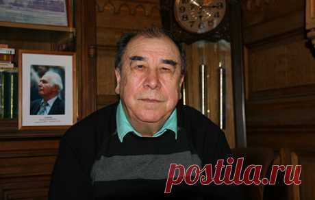Георгий Пряхин: Раиса Горбачева воспринимала свою жизнь как миссию. Писатель и журналист рассказал о работе с первой леди над ее автобиографической книгой, об их отношениях и о том, как она пережила &quot;августовский путч&quot;