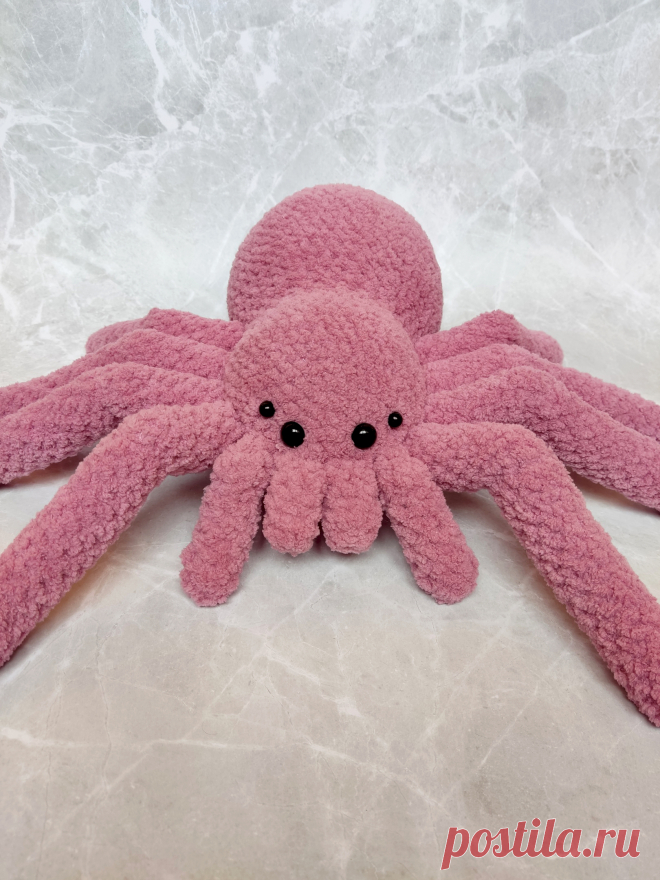 PDF Паук крючком. FREE crochet pattern; Аmigurumi toy patterns. Амигуруми схемы и описания на русском. Вязаные игрушки и поделки своими руками #amimore - большой паук из плюшевой пряжи, плюшевый паучок.