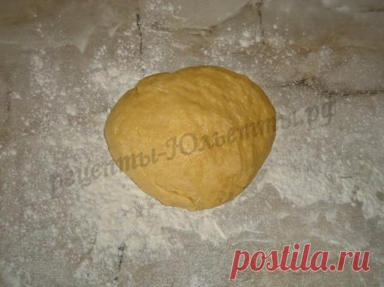 Как приготовить сдобное, пышное, сладкое дрожжевое тесто для пирожков и булочек: рецепт вкусного дрожжевого теста с пошаговыми фото
