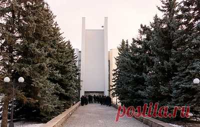 Один из готовивших теракт на кладбище в Москве был фигурантом дела об убийстве. Уголовное дело в отношении Джалолиддина Шамсова выделили в отдельное производство в связи с розыском