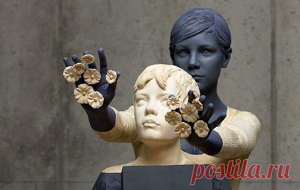 Ах, какая хорошенькая! Кто ты? Ой, ой! Это я!