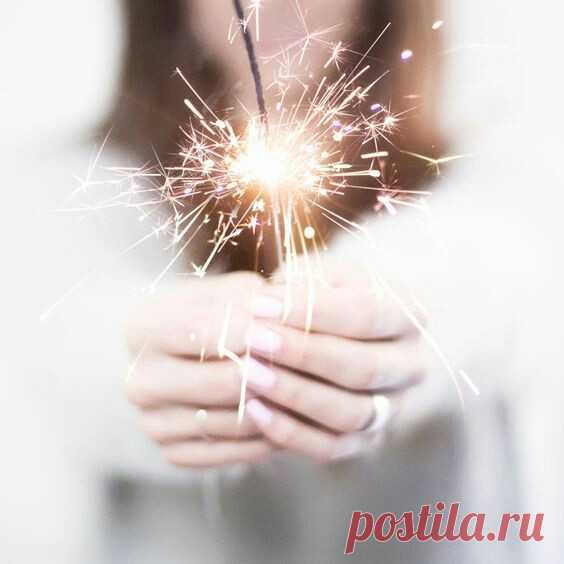 Доброго утра! Держимся, последняя рабочая неделя в этом году!!!
Плодотворной недели!!!

#сны_и_явь@intensive_taropy