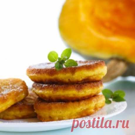 Полезные и невероятно вкусные оладьи из тыквы на завтрак