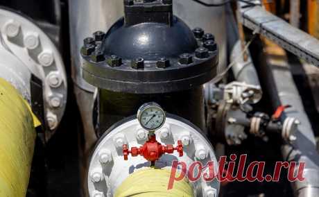 На Украине обнаружили «злонамеренное повреждение» нефтепровода. Минэнерго Украины обнаружило повреждения нефтепровода в Полтавской области без разлива нефти.