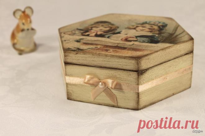 Декупаж - Сайт любителей декупажа - DCPG.RU | Новая жизнь старых вещей-2015. Работа № 14 Шкатулочка «Зимние девчонки»