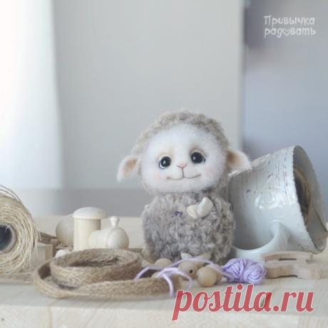 Купить АМНЯМНЯМ - бежевый, привычка радовать, Алейникова Александра, овечка, овечка тедди, авторская игрушка