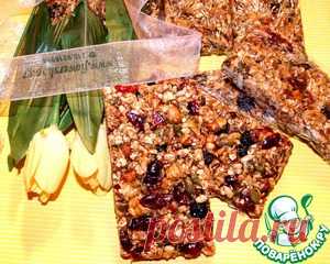 Энергетические батончики с клюквой - кулинарный рецепт