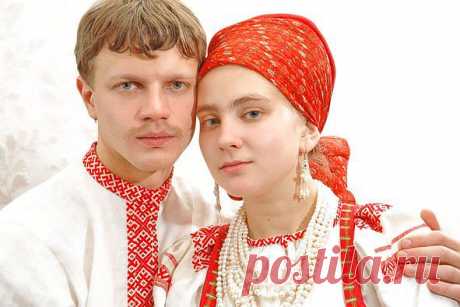 Девушку украшает СКРОМНОСТЬ, а парня СКРОМНАЯ девушка!