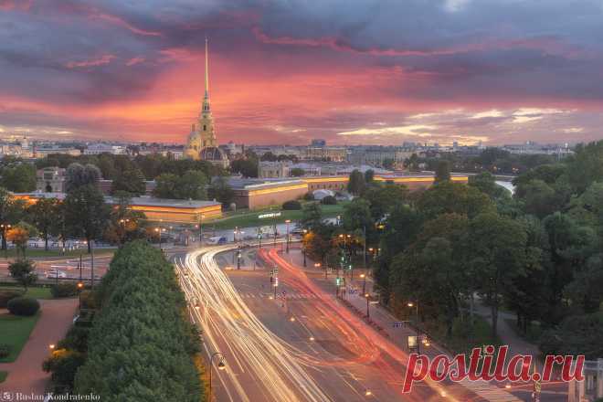Петропавловская крепость и улица Куйбышева. Фотограф Кондратенко Руслан