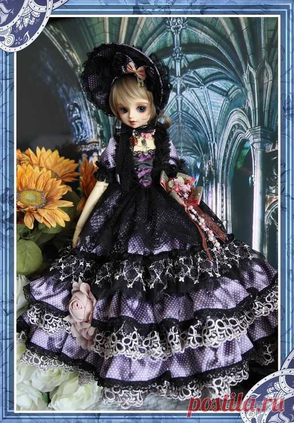 Фото подборка шикарных кукольных платьев / Одежда и обувь для кукол - своими руками и не только / Бэйбики. Куклы фото. Одежда для кукол