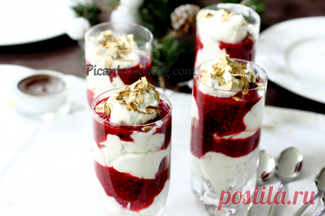 Кранахан (Cranachan) Простий шотландський класичний десерт кранахан з вершками і малиною. Вишуканий, яскравий та водночас простий.
