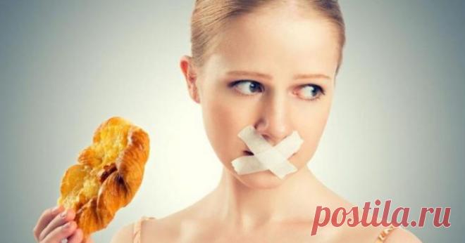 Как избавиться от тяги к сладкому: 10 ценных советов - Журнал Советов Вкусовые рецепторы человека очень любят сладкий вкус. Неудивительно, что устоять перед очередным пирожным или шоколадкой бывает крайне сложно. В новом обзоре учимся бороться с этим желанием. Сладости — это самое настоящее искушение для многих людей. Есть бесповоротные сладкоежки со стажем, которые ни на что не променяют кусок любимого торта или плитку молочного шоколада. К сожалению, […]