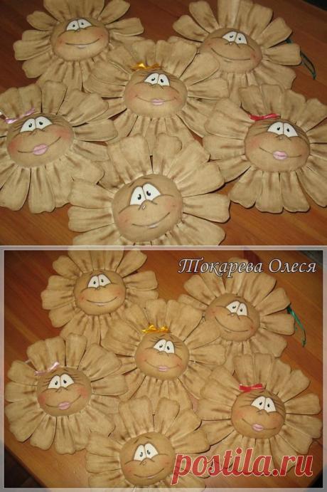 Очень хорошенькая кофейная ромашка.