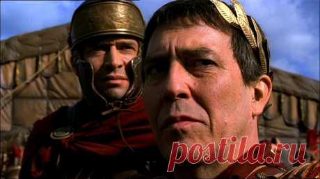 Киаран Хайндс и Джеймс Пьюрфой