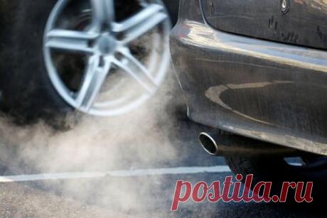 В Британии начали брать дополнительную плату за загрязнение воздуха. В Оксфорде появилась первая полностью свободная от выбросов углекислого газа (CO2) зона в Британии, за загрязнение воздуха в которой практически всем автомобилистам придется платить. С 28 февраля плата будет взиматься со всех водителей машин на бензиновых, дизельных, а также гибридных двигателях.