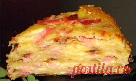 Быстрый пирог с сыром и сосисками - по вкусу напоминает пиццу