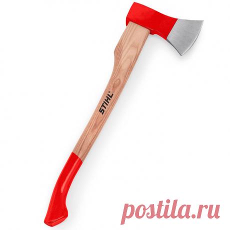 Топор Stihl AX 10 подходит для обрубки сучьев, колки тонко-/среднемерных лесоматериалов (заготовка дров, колка лесоматериалов длиной 30 см и диаметром до 30 см).