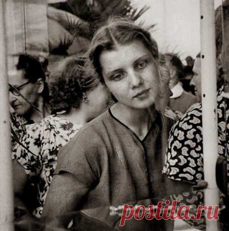 Женщины 1950-х / Назад в СССР / Back in USSR