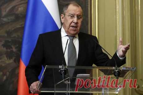 Лавров заявил о задаче формирования равной и неделимой безопасности в Евразии. Россия вынесла своей первостепенной задачей равную и неделимую безопасность в Евразии взамен деградирующим евроатлантическим институтам. Об этом заявил глава МИД России Сергей Лавров. В качестве примера он привел совместные усилия таких организаций, как ЕАЭС, Шанхайская организация сотрудничества, АСЕАН, СНГ.