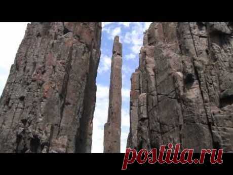 Climbing and highlining the Totempole HD
Восхождение и highlining в Totempole HD