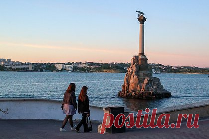 Рогов ответил на слова Зеленского о статусе Крыма и новых регионов России