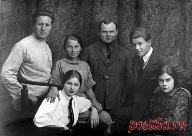 Зинаида Гиппиус. Судьба Есениных.