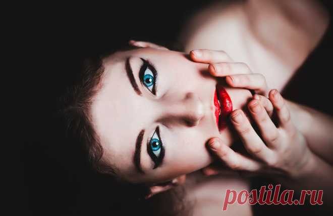 Какие продукты улучшают  цвет лица, рассказали специалисты  Специалисты рассказали, что цвет лица улучшают продукты, богатые бета-каротином. Для появления 